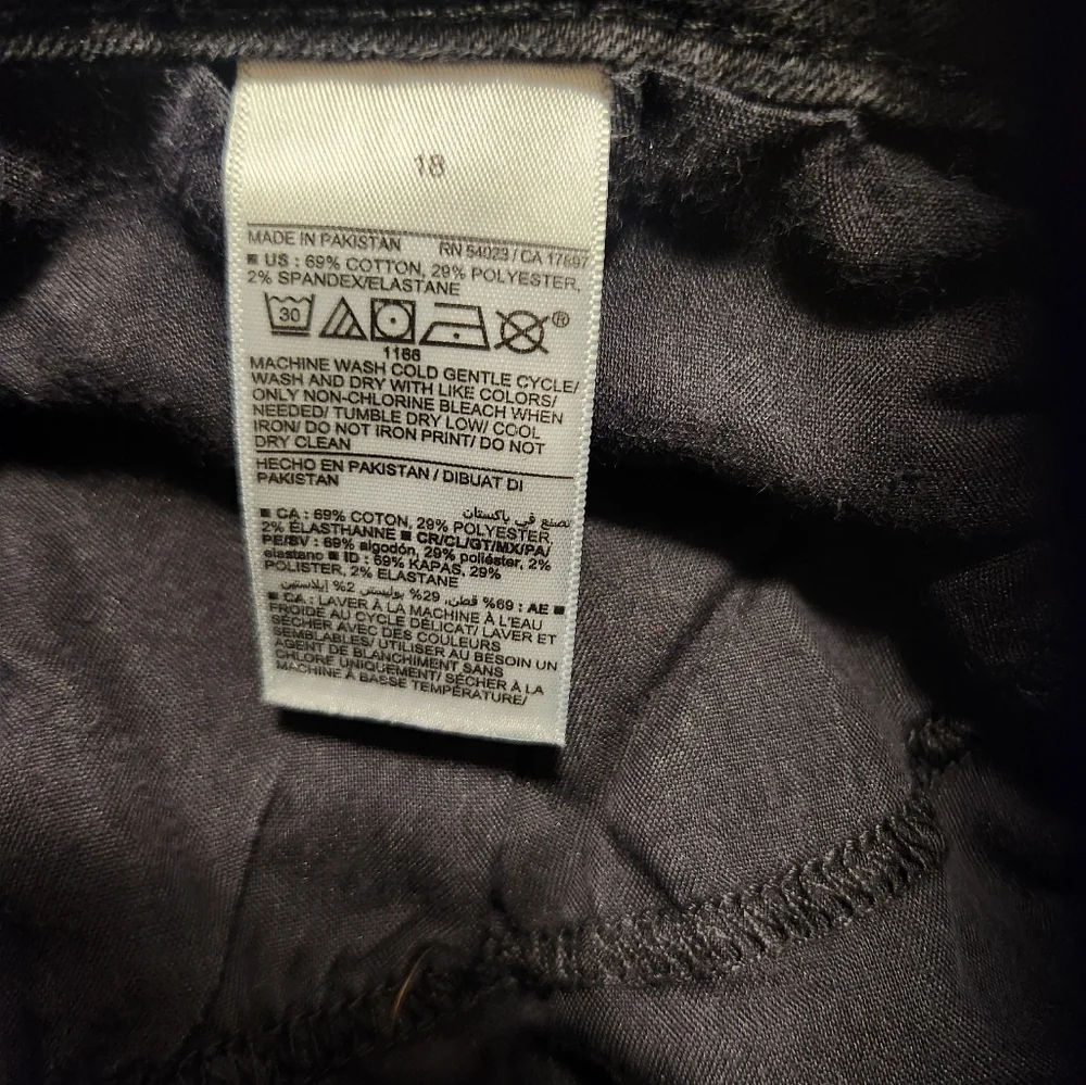 Old Navy Size 18 Black - Picture 7 of 13